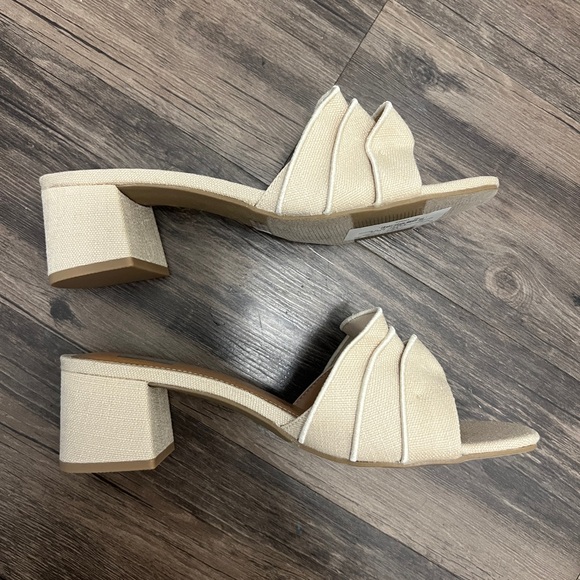 DV Dolce Vita NWT Linnen Slide Sandal size 9.5 - Picture 6 of 7